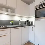 Haus Fritz-wischer-strasse 5 아파트 Böhl