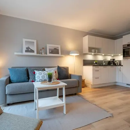 Haus Fritz-wischer-strasse 5 * Böhl