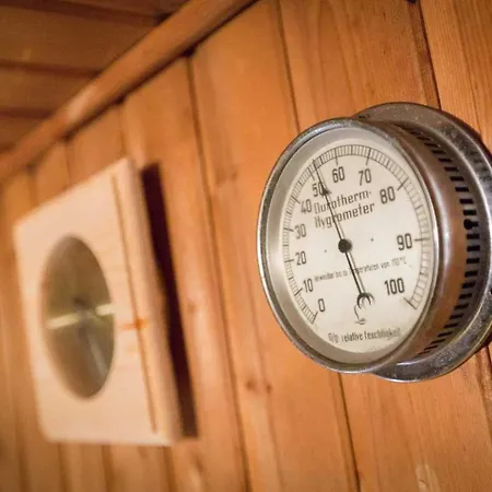 Haus Fritz-wischer-strasse 5 ザンクト・ペーター・オルディング